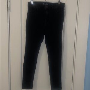 Junior’s Hollister Black Wash Jeggings